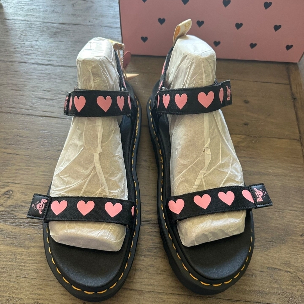 Dr. Martens x Lazy Oaf Black Sandals with Pink Hearts - Picture 4 of 8